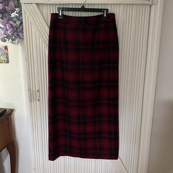 Eddie Bauer wool blend red plaid maxi wrap skirt sz 4 - Picture 5 of 5